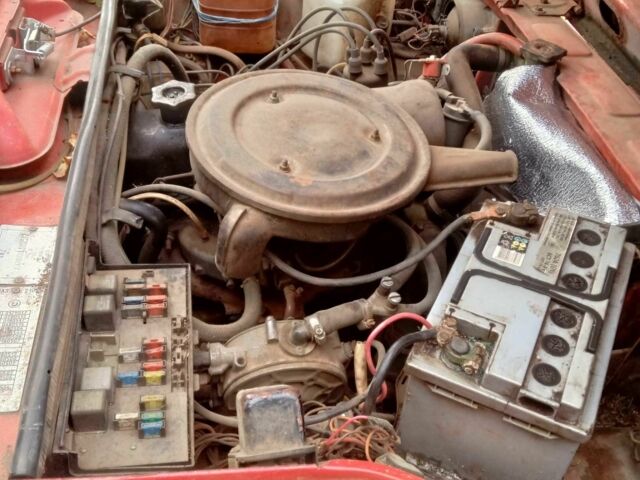 Красный ВАЗ 2105, объемом двигателя 0 л и пробегом 1000 тыс. км за 477 $, фото 6 на Automoto.ua