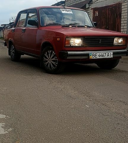 Красный ВАЗ 2105, объемом двигателя 1.3 л и пробегом 104 тыс. км за 999 $, фото 3 на Automoto.ua