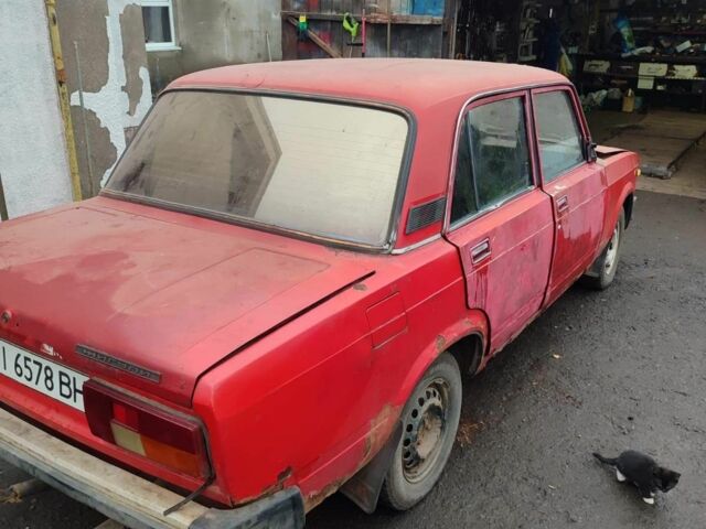 Червоний ВАЗ 2105, об'ємом двигуна 1 л та пробігом 97 тис. км за 331 $, фото 5 на Automoto.ua
