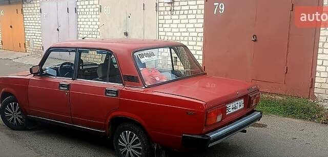 Красный ВАЗ 2105, объемом двигателя 1.3 л и пробегом 104 тыс. км за 999 $, фото 3 на Automoto.ua