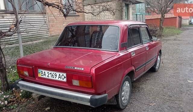 Красный ВАЗ 2105, объемом двигателя 0 л и пробегом 190 тыс. км за 1050 $, фото 2 на Automoto.ua