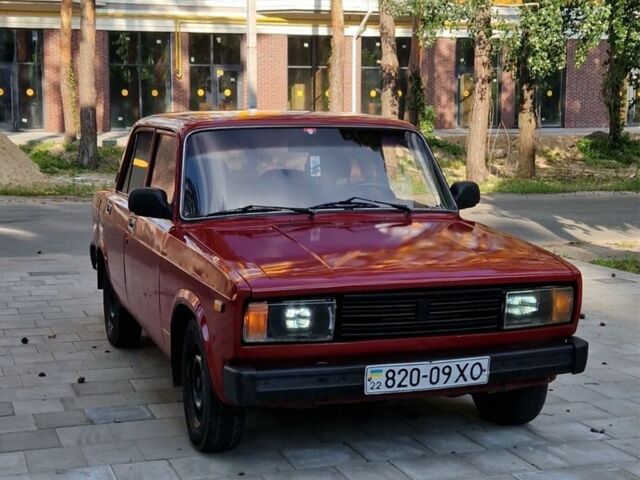 Красный ВАЗ 2105, объемом двигателя 1.5 л и пробегом 67 тыс. км за 642 $, фото 1 на Automoto.ua