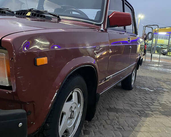 Красный ВАЗ 2105, объемом двигателя 1.7 л и пробегом 100 тыс. км за 800 $, фото 1 на Automoto.ua