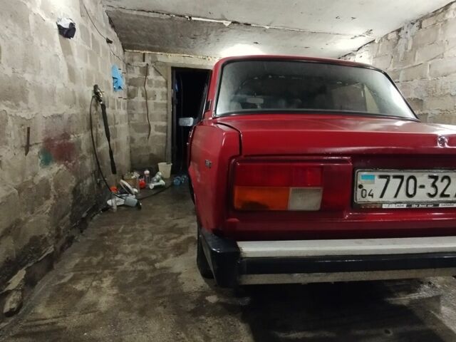 Червоний ВАЗ 2105, об'ємом двигуна 0 л та пробігом 200 тис. км за 616 $, фото 2 на Automoto.ua