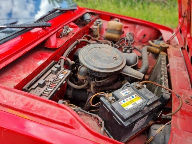 Красный ВАЗ 2105, объемом двигателя 1.5 л и пробегом 234 тыс. км за 950 $, фото 2 на Automoto.ua