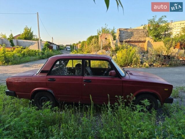 Червоний ВАЗ 2105, об'ємом двигуна 1.3 л та пробігом 257 тис. км за 500 $, фото 5 на Automoto.ua