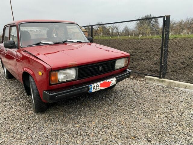 Красный ВАЗ 2105, объемом двигателя 1.5 л и пробегом 100 тыс. км за 500 $, фото 1 на Automoto.ua