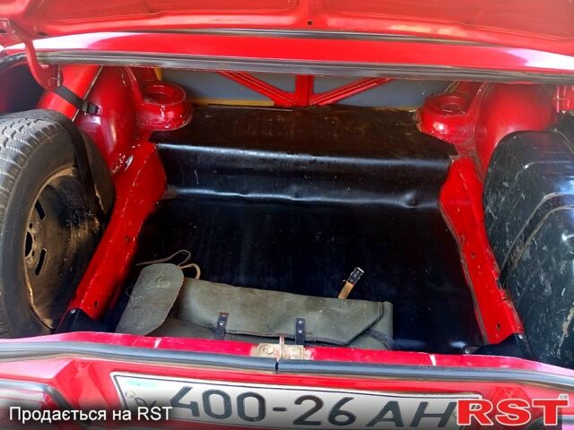 Красный ВАЗ 2105, объемом двигателя 1.5 л и пробегом 76 тыс. км за 1200 $, фото 8 на Automoto.ua