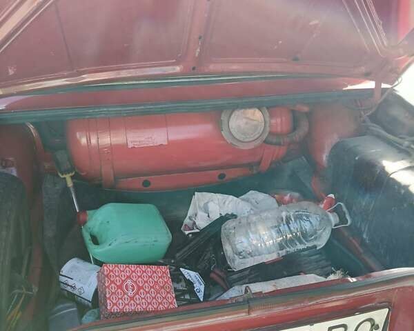 Червоний ВАЗ 2105, об'ємом двигуна 1.29 л та пробігом 160 тис. км за 950 $, фото 1 на Automoto.ua