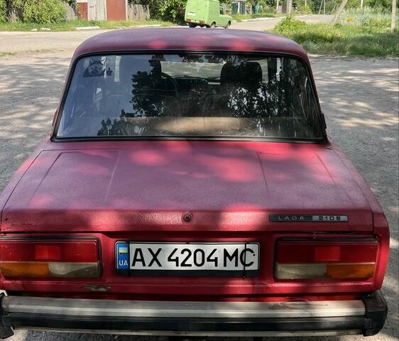 Красный ВАЗ 2105, объемом двигателя 1.3 л и пробегом 185 тыс. км за 500 $, фото 4 на Automoto.ua