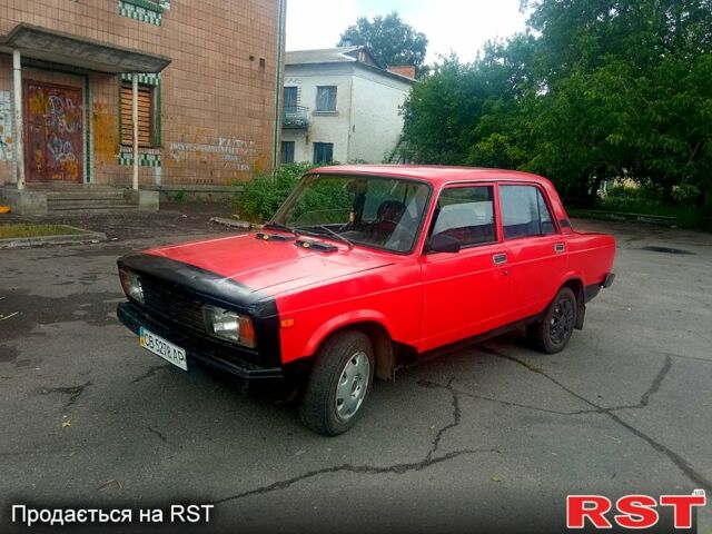 Красный ВАЗ 2105, объемом двигателя 1.3 л и пробегом 95 тыс. км за 400 $, фото 3 на Automoto.ua