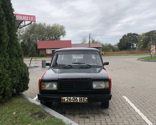 Красный ВАЗ 2105, объемом двигателя 1.5 л и пробегом 67 тыс. км за 550 $, фото 4 на Automoto.ua
