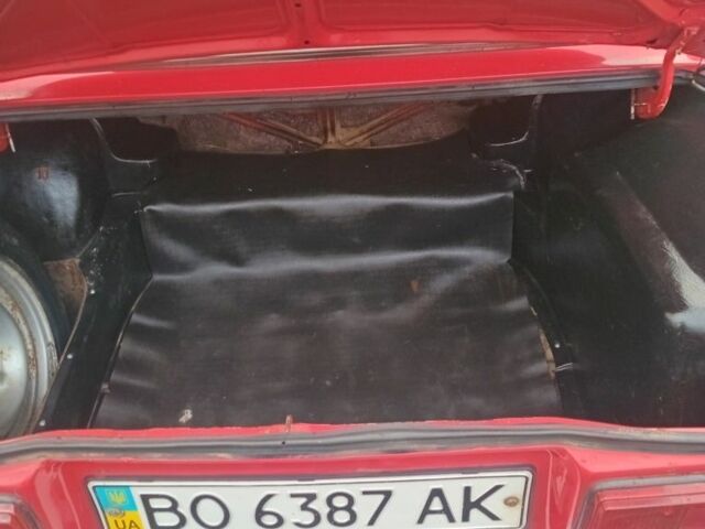 Красный ВАЗ 2105, объемом двигателя 1.5 л и пробегом 50 тыс. км за 1200 $, фото 6 на Automoto.ua