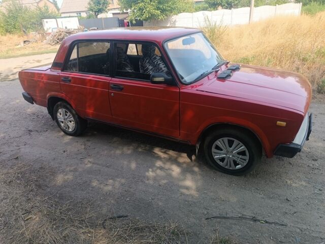 Червоний ВАЗ 2105, об'ємом двигуна 1.5 л та пробігом 1 тис. км за 550 $, фото 1 на Automoto.ua
