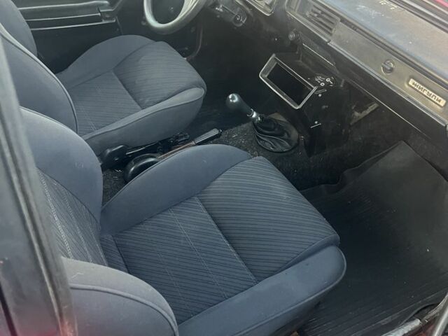 ВАЗ 2105 1991 в Ковель на Automoto.ua Красный ВАЗ 2105, объемом двигателя 0 л и пробегом 40 тыс. км за 404 $, фото 6 на Automoto.ua