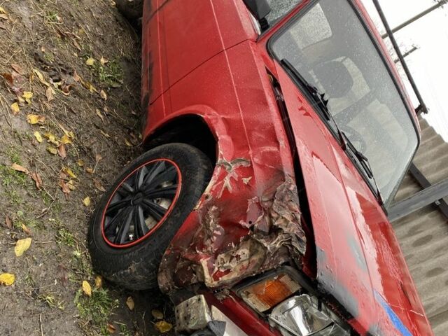 ВАЗ 2105 1991 в Печенегах на Automoto.ua Красный ВАЗ 2105, объемом двигателя 1.2 л и пробегом 3 тыс. км за 357 $, фото 1 на Automoto.ua