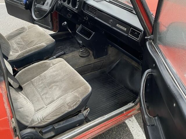 Червоний ВАЗ 2105, об'ємом двигуна 1.2 л та пробігом 100 тис. км за 556 $, фото 5 на Automoto.ua