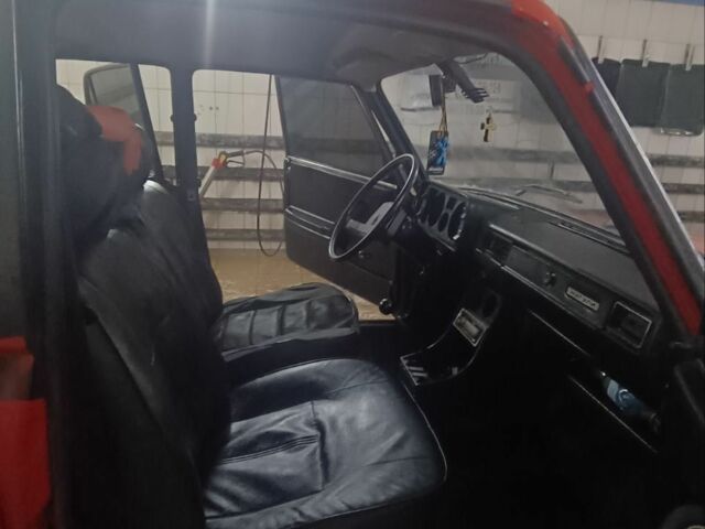 Красный ВАЗ 2105, объемом двигателя 1.5 л и пробегом 53 тыс. км за 750 $, фото 4 на Automoto.ua