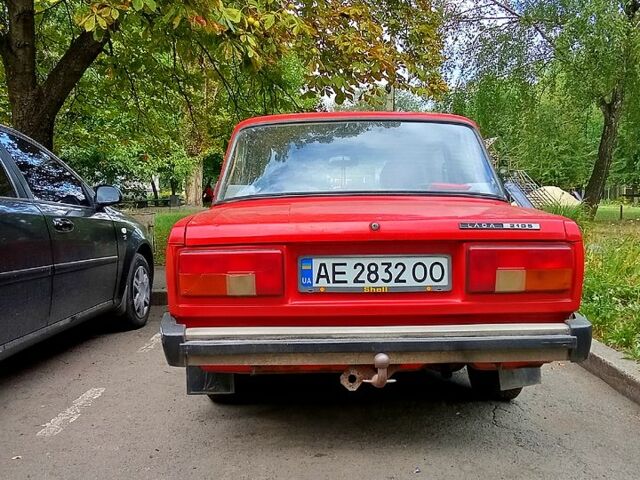 Красный ВАЗ 2105, объемом двигателя 1.3 л и пробегом 195 тыс. км за 500 $, фото 4 на Automoto.ua