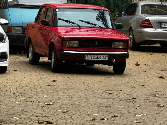 Красный ВАЗ 2105, объемом двигателя 1.5 л и пробегом 71 тыс. км за 834 $, фото 2 на Automoto.ua