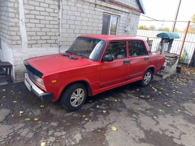 ВАЗ 2105 1992 в Новомосковске на Automoto.ua Красный ВАЗ 2105, объемом двигателя 0 л и пробегом 23 тыс. км за 800 $, фото 1 на Automoto.ua