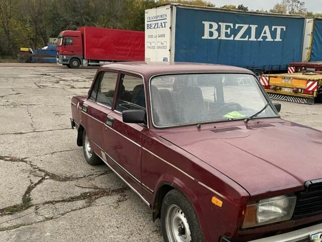 ВАЗ 2105 1992 у Борисполе на Automoto.ua Червоний ВАЗ 2105, об'ємом двигуна 1.5 л та пробігом 2 тис. км за 432 $, фото 5 на Automoto.ua