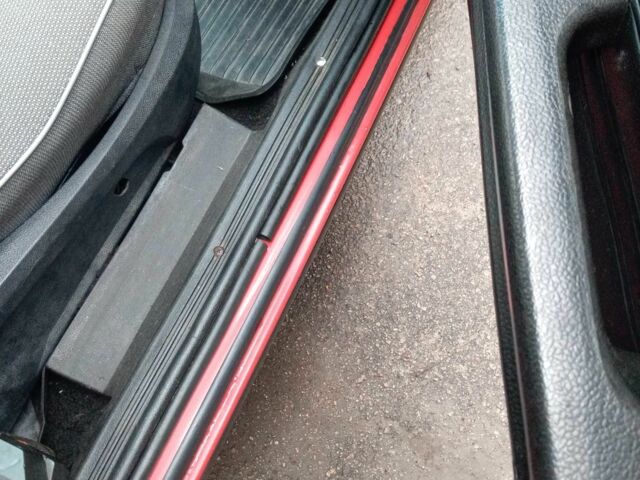 Червоний ВАЗ 2105, об'ємом двигуна 1.5 л та пробігом 75 тис. км за 1650 $, фото 14 на Automoto.ua