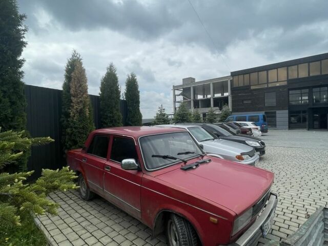 Красный ВАЗ 2105, объемом двигателя 1.5 л и пробегом 100 тыс. км за 430 $, фото 1 на Automoto.ua