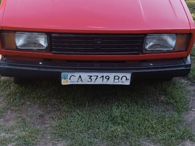 Красный ВАЗ 2105, объемом двигателя 1.5 л и пробегом 1 тыс. км за 1216 $, фото 9 на Automoto.ua