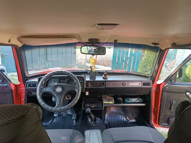 Червоний ВАЗ 2105, об'ємом двигуна 1.5 л та пробігом 1 тис. км за 1183 $, фото 12 на Automoto.ua