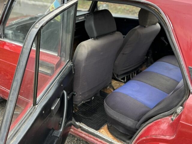 Червоний ВАЗ 2105, об'ємом двигуна 0 л та пробігом 13 тис. км за 550 $, фото 8 на Automoto.ua