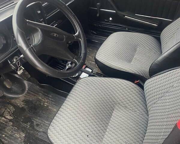 Красный ВАЗ 2105, объемом двигателя 1.2 л и пробегом 170 тыс. км за 1450 $, фото 7 на Automoto.ua