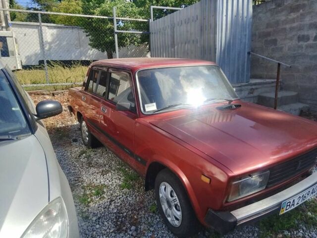 ВАЗ 2105 1992 в Кропивницком (Кировограде) на Automoto.ua Красный ВАЗ 2105, объемом двигателя 1.5 л и пробегом 200 тыс. км за 1400 $, фото 2 на Automoto.ua