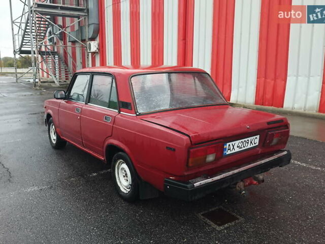 Красный ВАЗ 2105, объемом двигателя 1.5 л и пробегом 146 тыс. км за 800 $, фото 3 на Automoto.ua