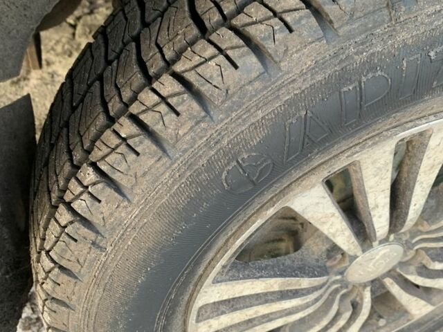 Красный ВАЗ 2105, объемом двигателя 1.5 л и пробегом 200 тыс. км за 475 $, фото 16 на Automoto.ua