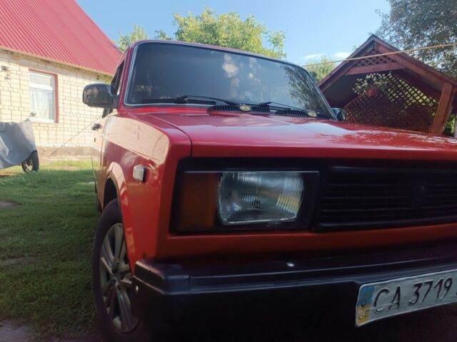 Червоний ВАЗ 2105, об'ємом двигуна 1.5 л та пробігом 1 тис. км за 1183 $, фото 11 на Automoto.ua