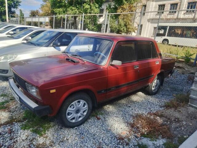 ВАЗ 2105 1992 в Кропивницком (Кировограде) на Automoto.ua Красный ВАЗ 2105, объемом двигателя 1.5 л и пробегом 200 тыс. км за 1400 $, фото 1 на Automoto.ua