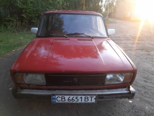 Красный ВАЗ 2105, объемом двигателя 1.2 л и пробегом 25 тыс. км за 323 $, фото 1 на Automoto.ua