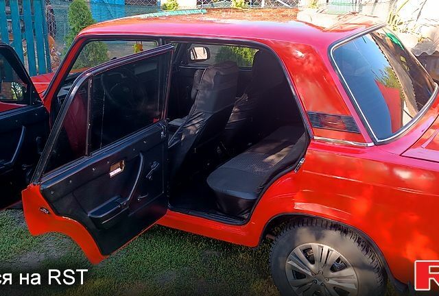 Червоний ВАЗ 2105, об'ємом двигуна 1.5 л та пробігом 0 тис. км за 1200 $, фото 5 на Automoto.ua