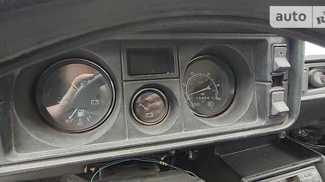 Красный ВАЗ 2105, объемом двигателя 0 л и пробегом 77 тыс. км за 600 $, фото 4 на Automoto.ua