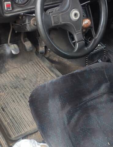 Червоний ВАЗ 2105, об'ємом двигуна 1.45 л та пробігом 39 тис. км за 800 $, фото 10 на Automoto.ua