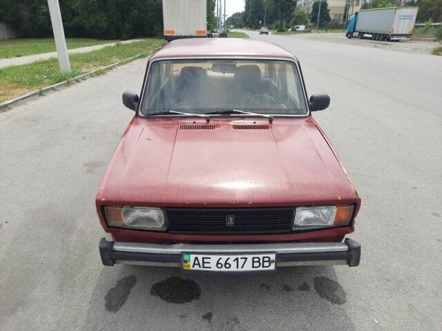 Красный ВАЗ 2105, объемом двигателя 1.5 л и пробегом 85 тыс. км за 550 $, фото 4 на Automoto.ua