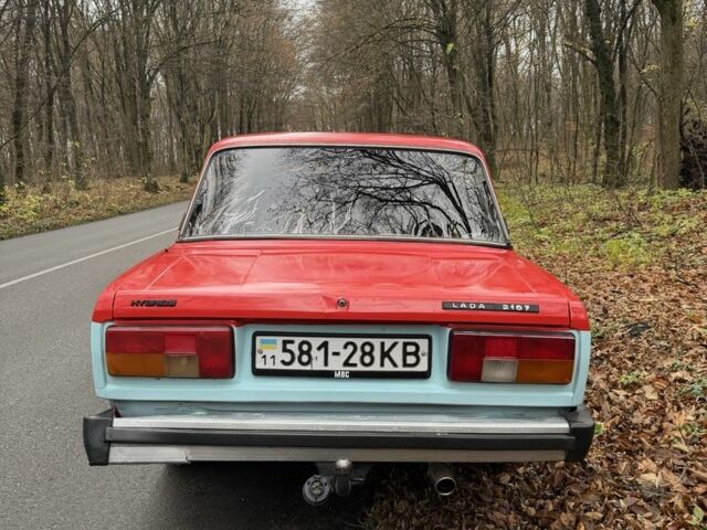 Красный ВАЗ 2105, объемом двигателя 1.5 л и пробегом 98 тыс. км за 650 $, фото 3 на Automoto.ua