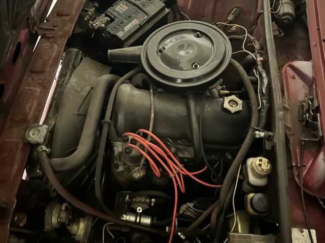 Красный ВАЗ 2105, объемом двигателя 1.5 л и пробегом 100 тыс. км за 1000 $, фото 6 на Automoto.ua