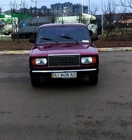 Красный ВАЗ 2105, объемом двигателя 15 л и пробегом 0 тыс. км за 785 $, фото 3 на Automoto.ua