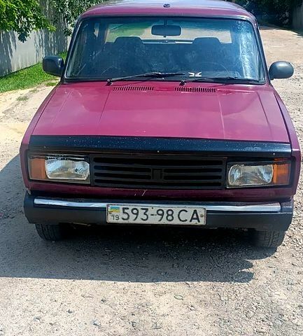 Красный ВАЗ 2105, объемом двигателя 1.5 л и пробегом 200 тыс. км за 650 $, фото 1 на Automoto.ua