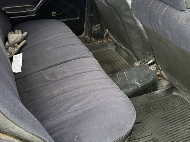 Красный ВАЗ 2105, объемом двигателя 1.3 л и пробегом 100 тыс. км за 600 $, фото 6 на Automoto.ua