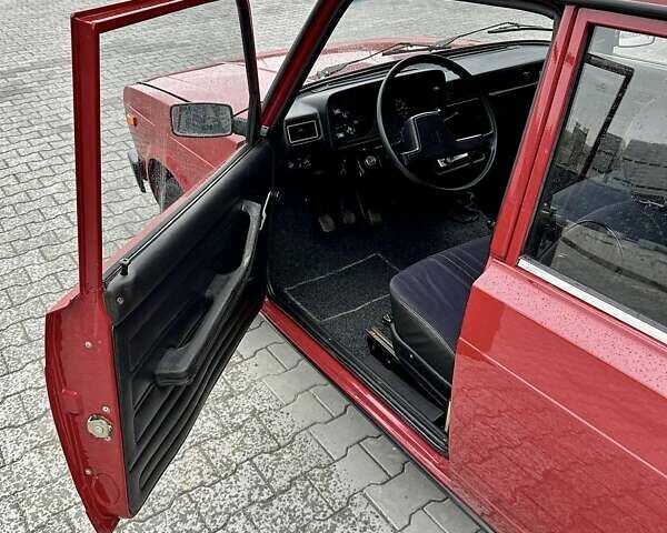 Красный ВАЗ 2105, объемом двигателя 0 л и пробегом 2 тыс. км за 5555 $, фото 29 на Automoto.ua