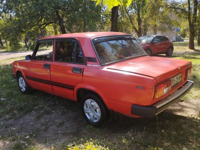 Червоний ВАЗ 2105, об'ємом двигуна 1.3 л та пробігом 100 тис. км за 607 $, фото 4 на Automoto.ua