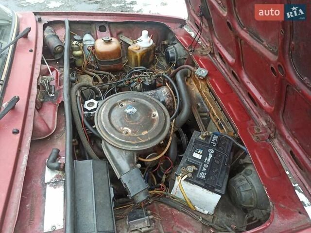 Красный ВАЗ 2105, объемом двигателя 1.5 л и пробегом 275 тыс. км за 300 $, фото 6 на Automoto.ua